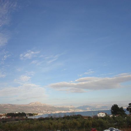 Apartmán Apartman Bozic Kaštel Štafilić Exteriér fotografie